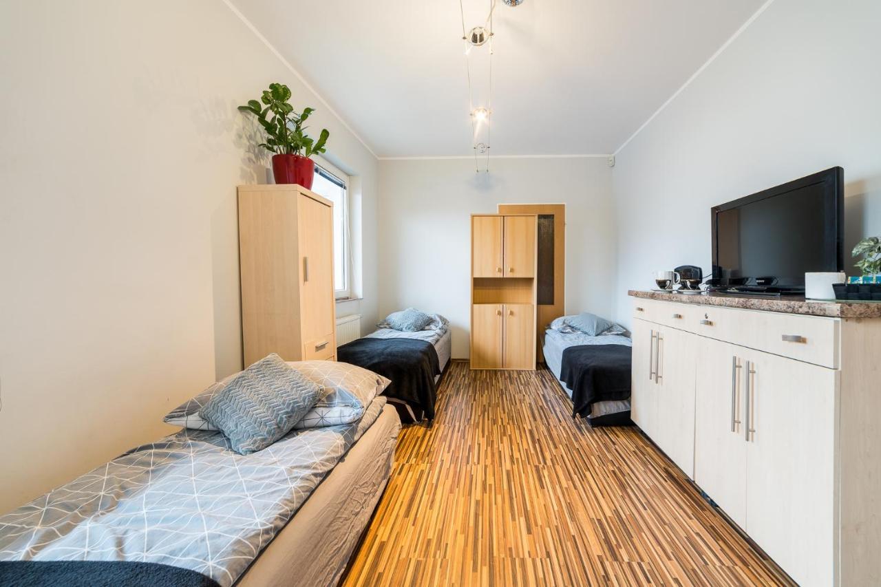Pokoje nad pizzerią Poznaň Exteriér fotografie